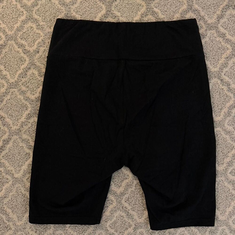 Black Biker Shorts Size Small - Picture 4 of 5